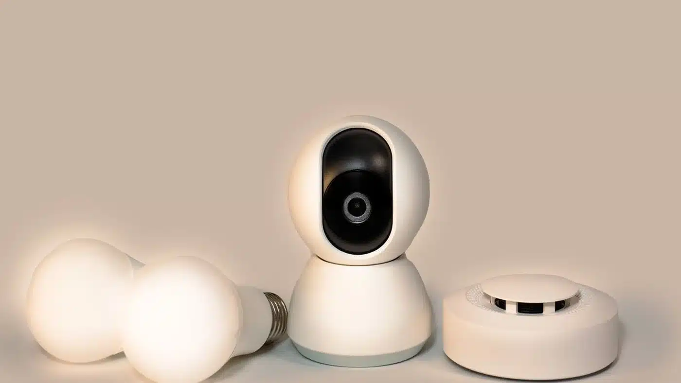 Objets connectés et équipements de sécurité pour protéger une maison